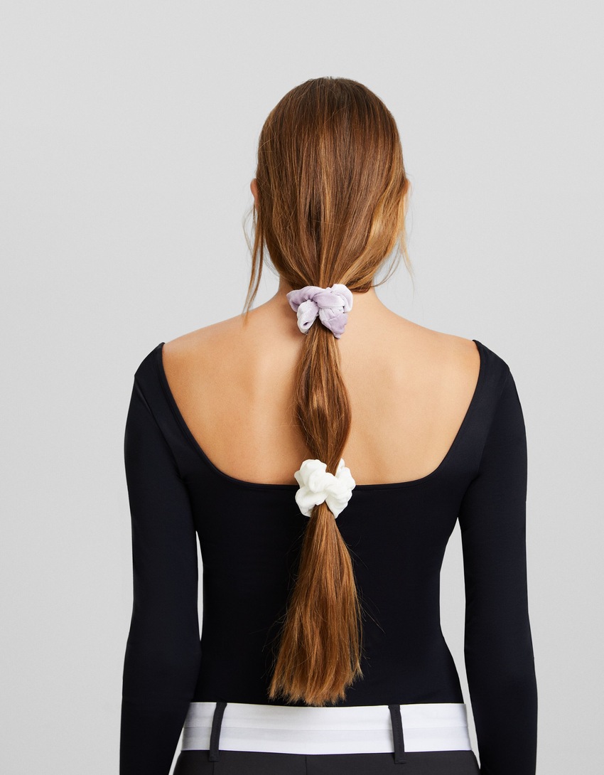 Conjunto de 3 scrunchies de veludo