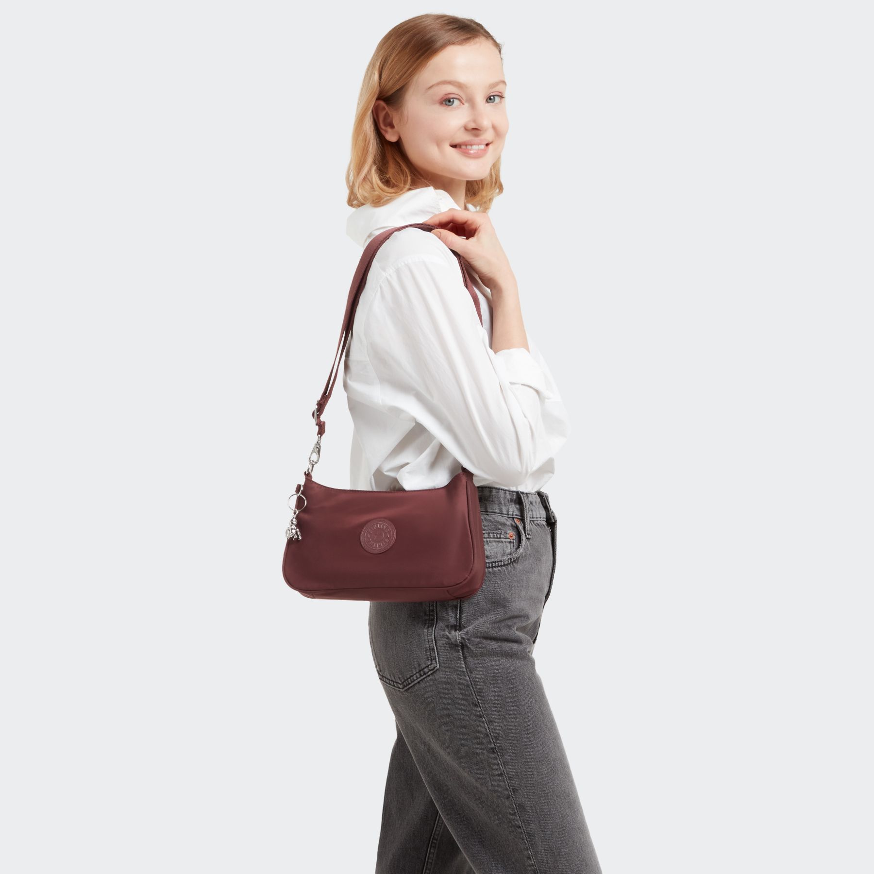 LAURI Petit sac d’épaule polyvalent à bandoulières amovibles - Deep Aubergine