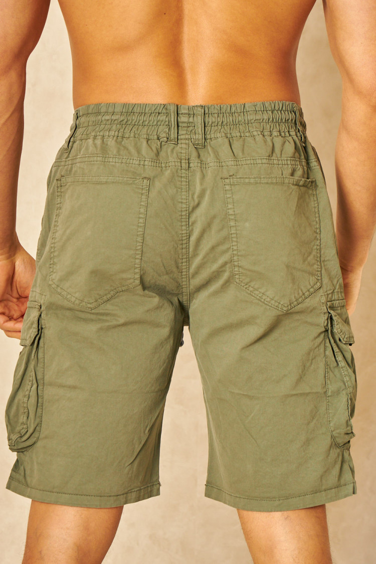Short cargo en toile kaki