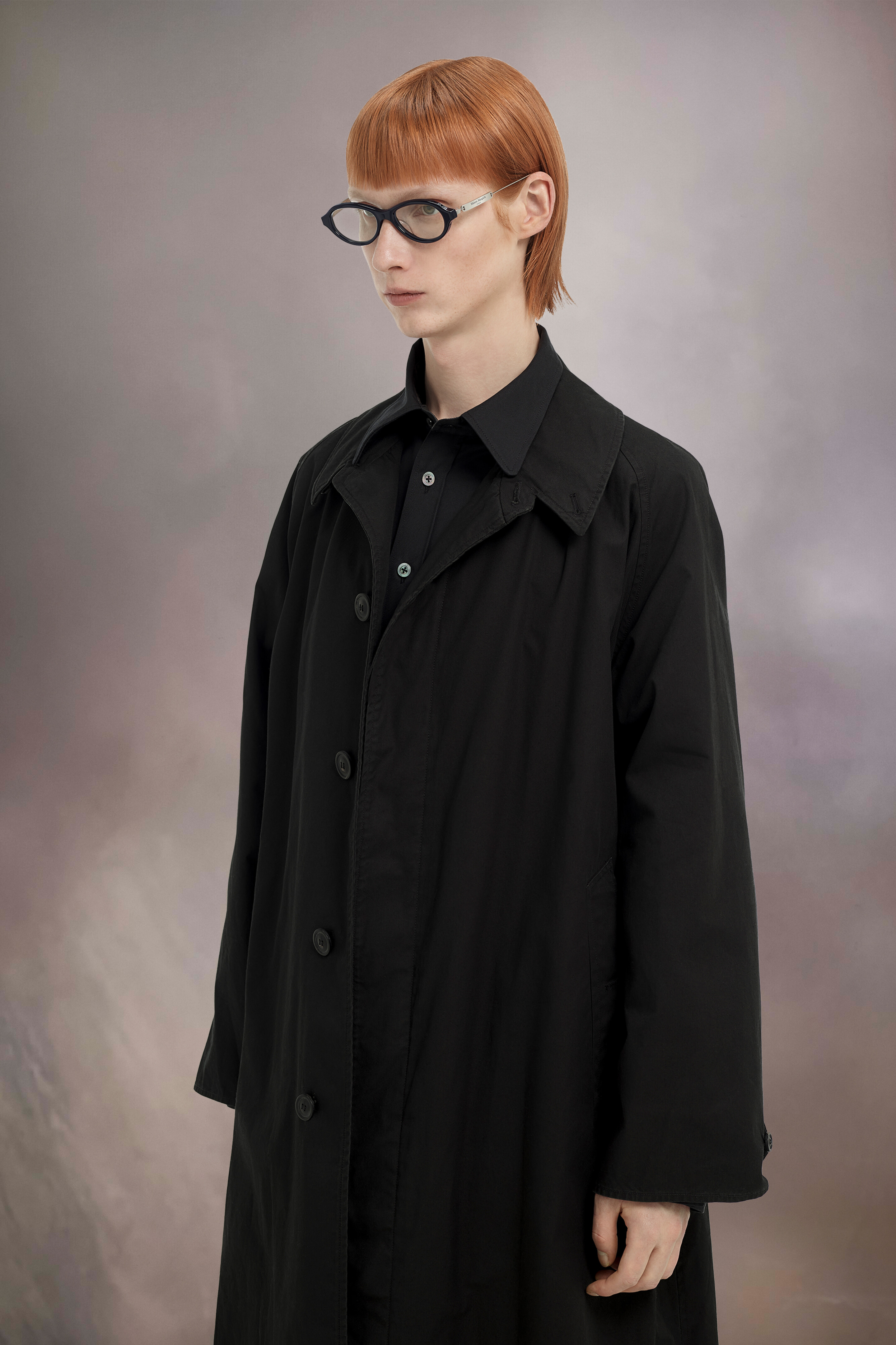 Lunettes noires x Gentle Monster​