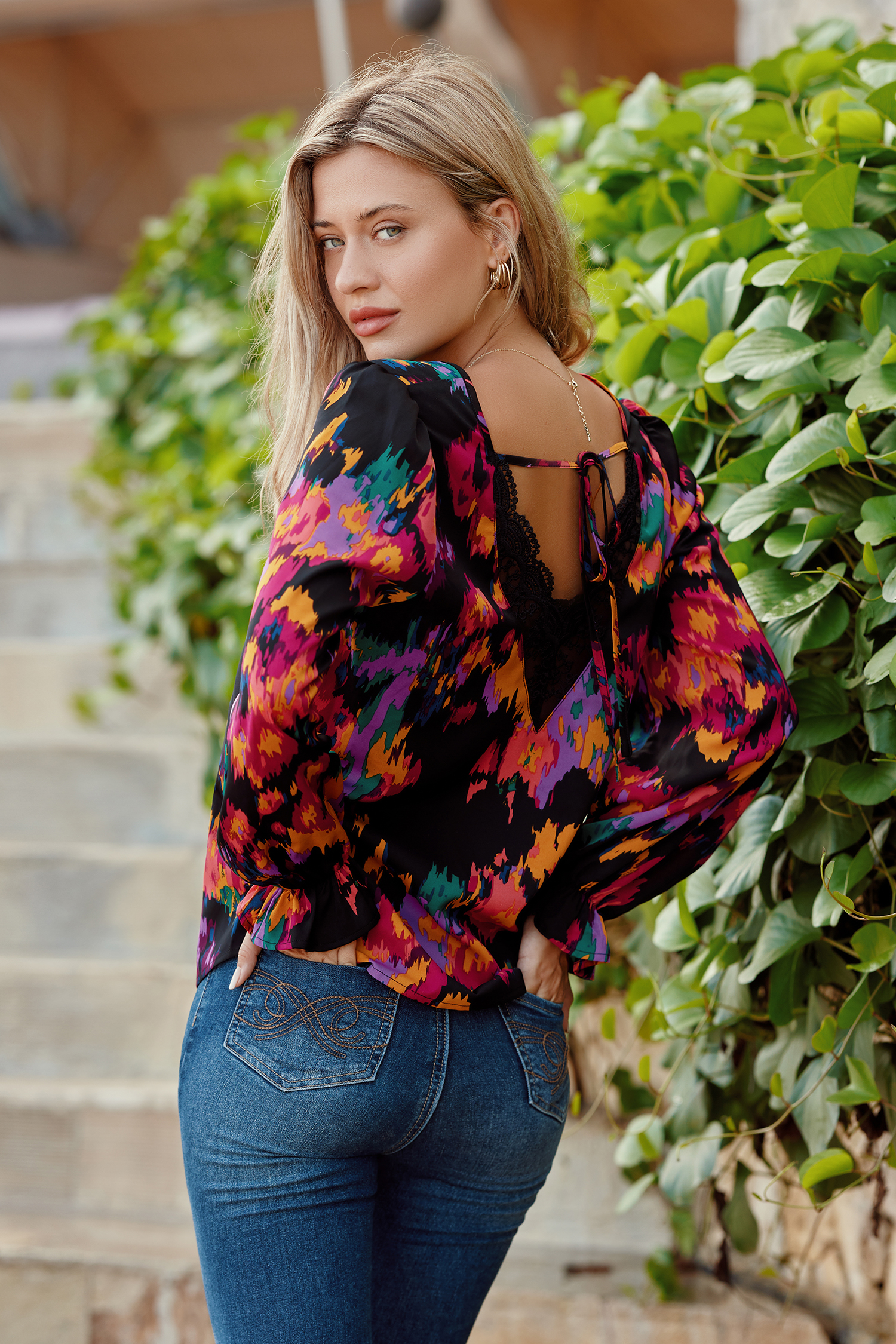 Blouse à motif aquarelle abstrait