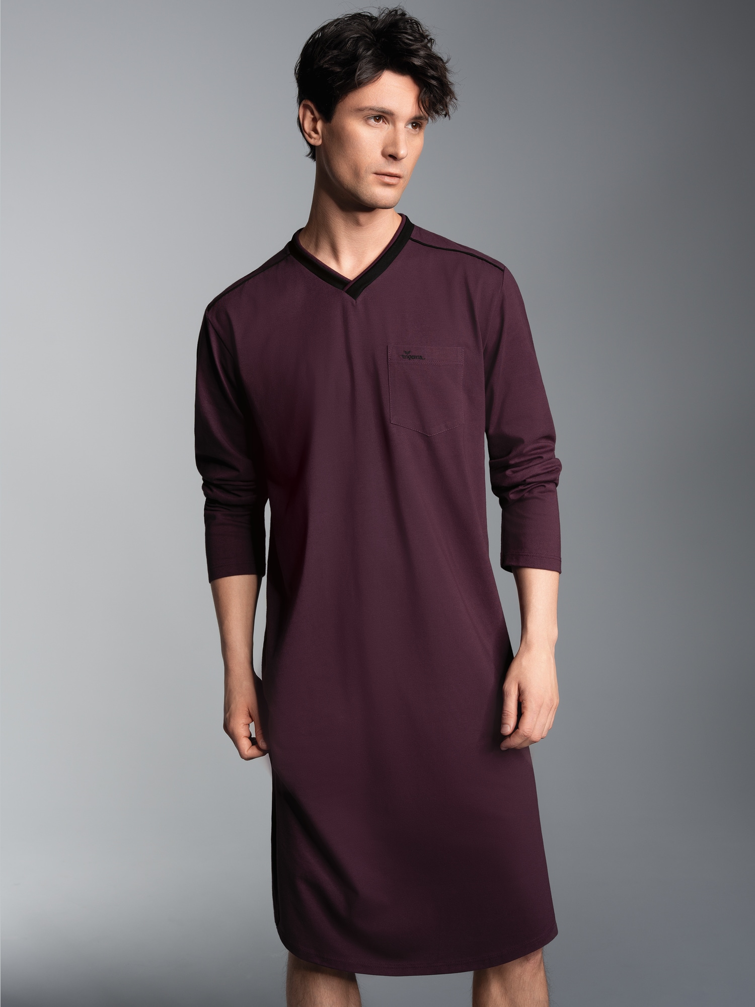 Herren-Nachthemd aus Biobaumwolle (kbA) Aubergine-C2C