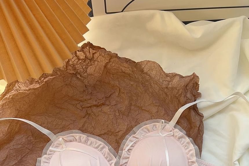 Nabla - Draadloze bh met ruches en appliqué