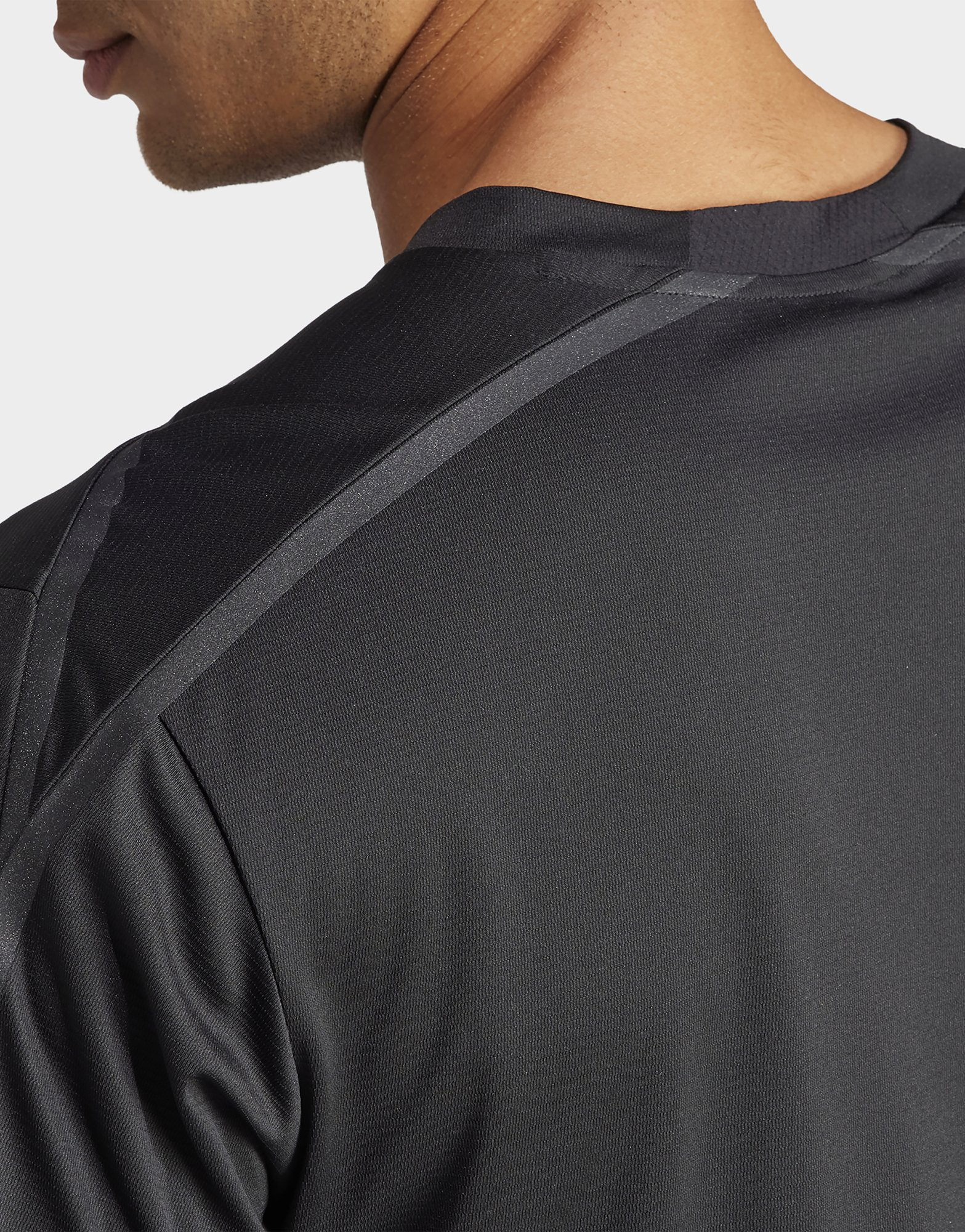 adidas T-shirt d'entraînement Designed for Training Adistrong