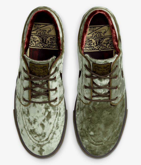 Nike SB Zoom Janoski OG+ SE Schuh (medium olive velvet brown)