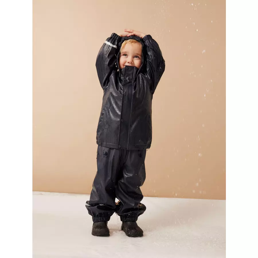 name it Regen-Set Nkndry Black