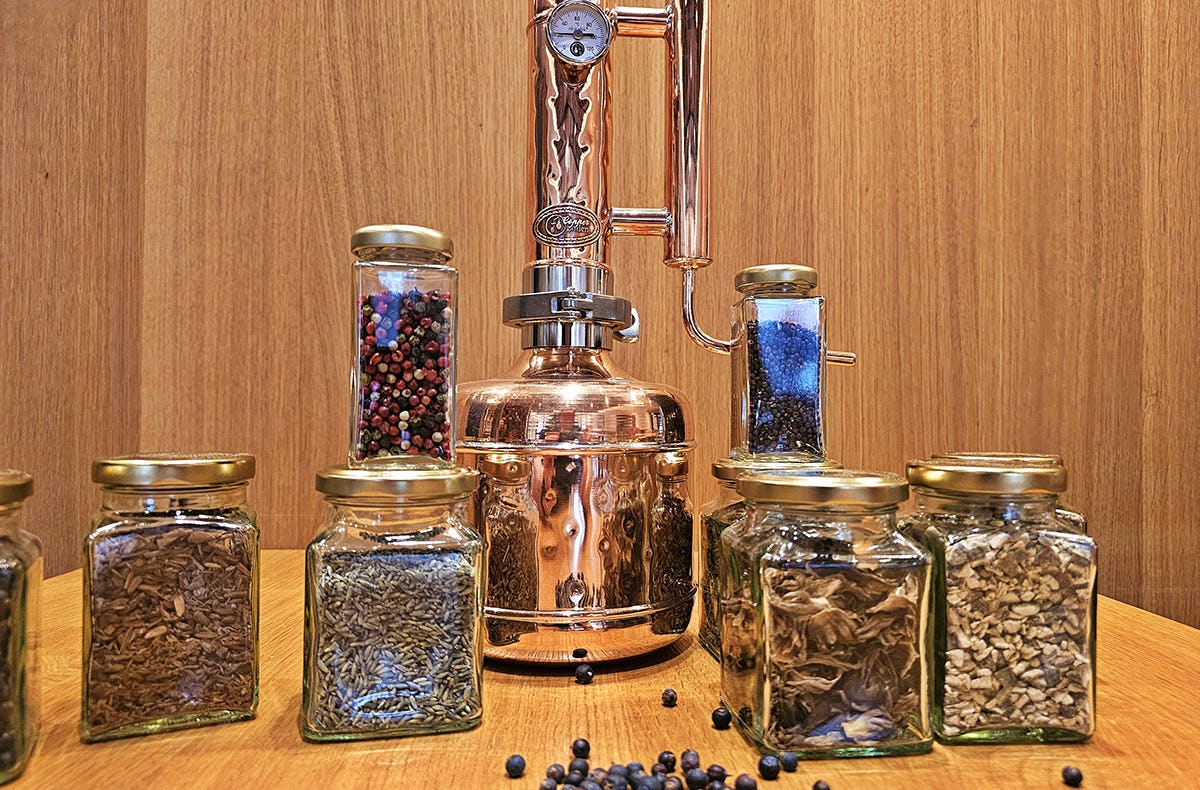 Gin Tasting Ehingen mit Brennkurs