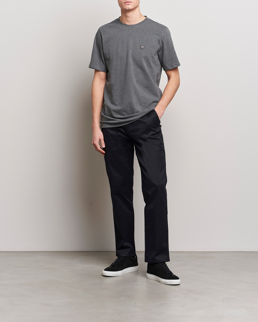 KnowledgeCotton Apparel Loke Badge T-Shirt Dark Grey Melange