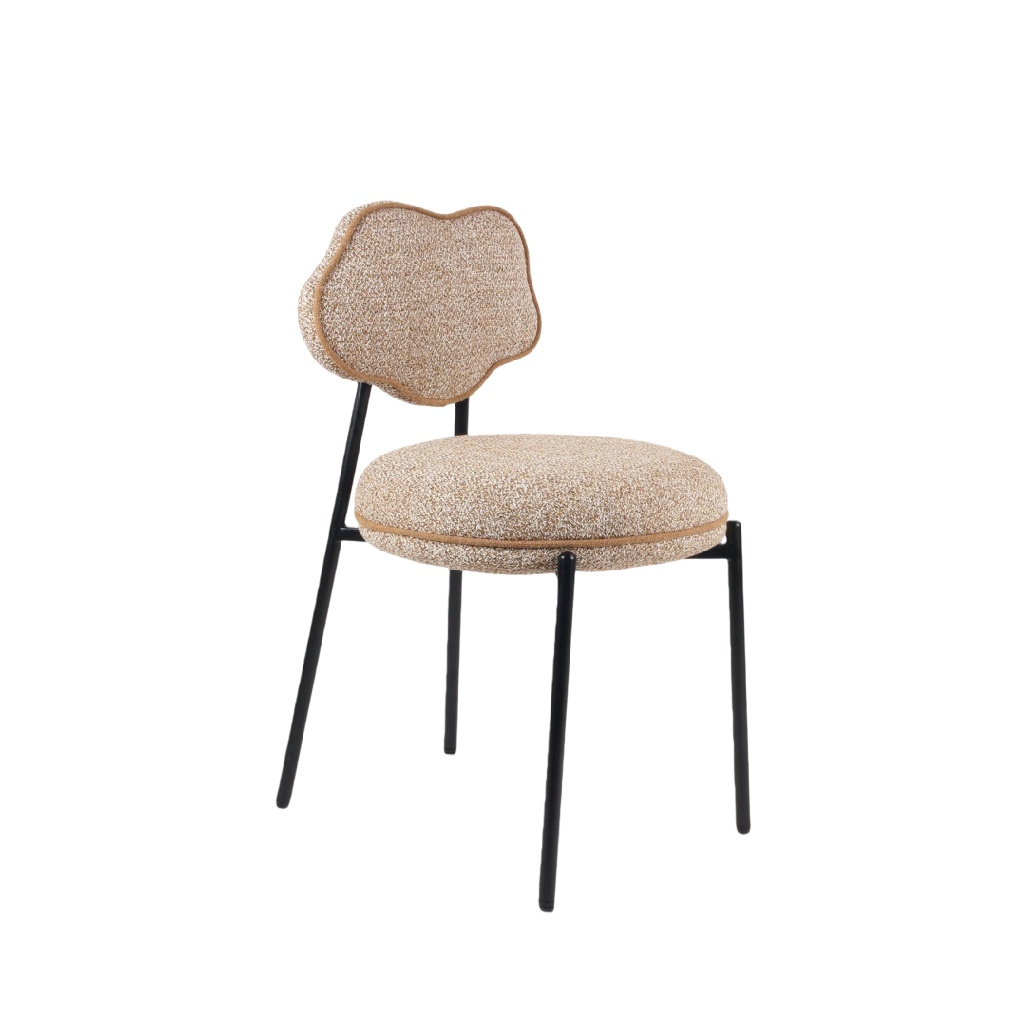 Chaise de salle à manger en tissu bouclé beige avec dossier en forme de fleur, pieds métal noir