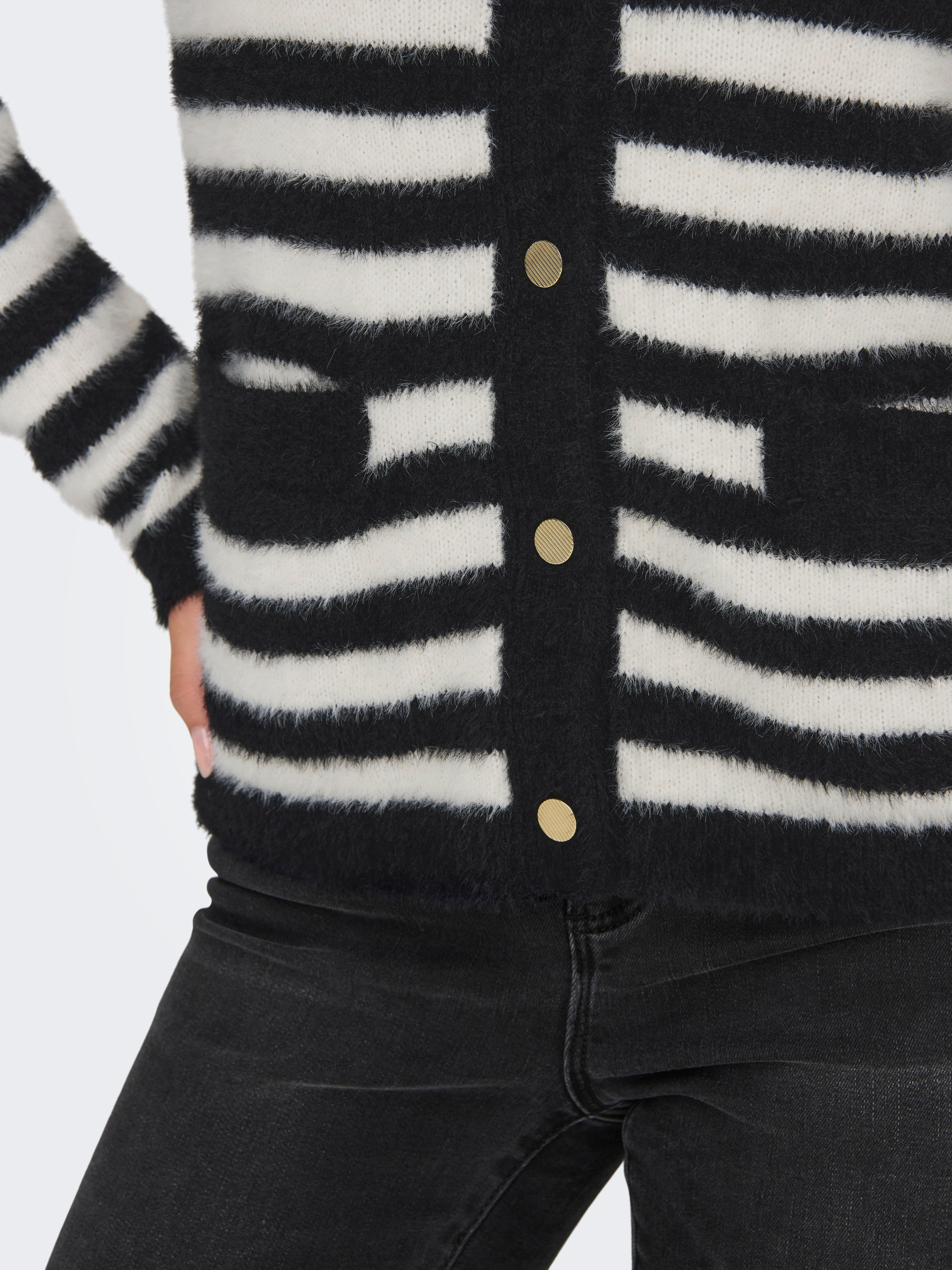 ONLCASSA Strickjacke Black