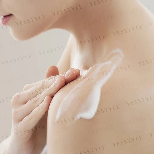 NOUGAT - Shea Moisturizing Body Soufflé Engelse Peer & Freesia