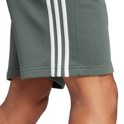 Adidas SportswearEssentials 3-Stripes Shorts - oliv