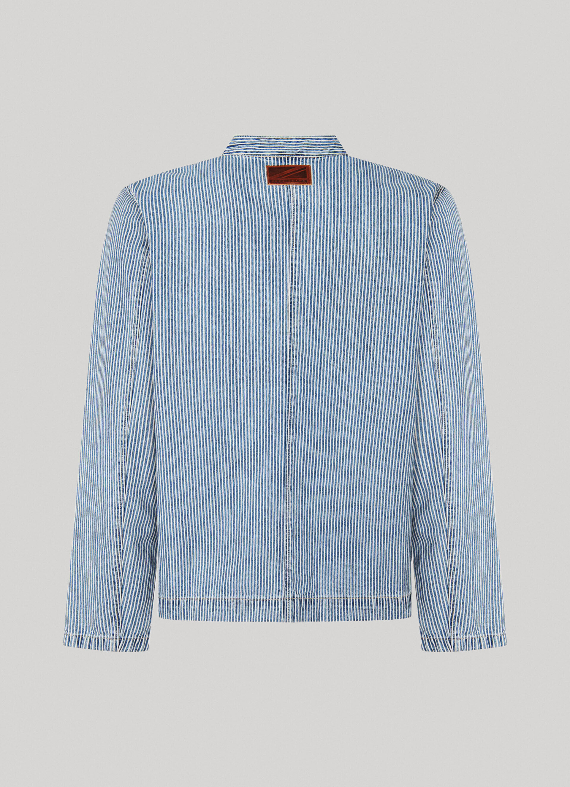 JAQUETA JEANS LISTRADA ESTILO FERROVIÁRIO - jeans