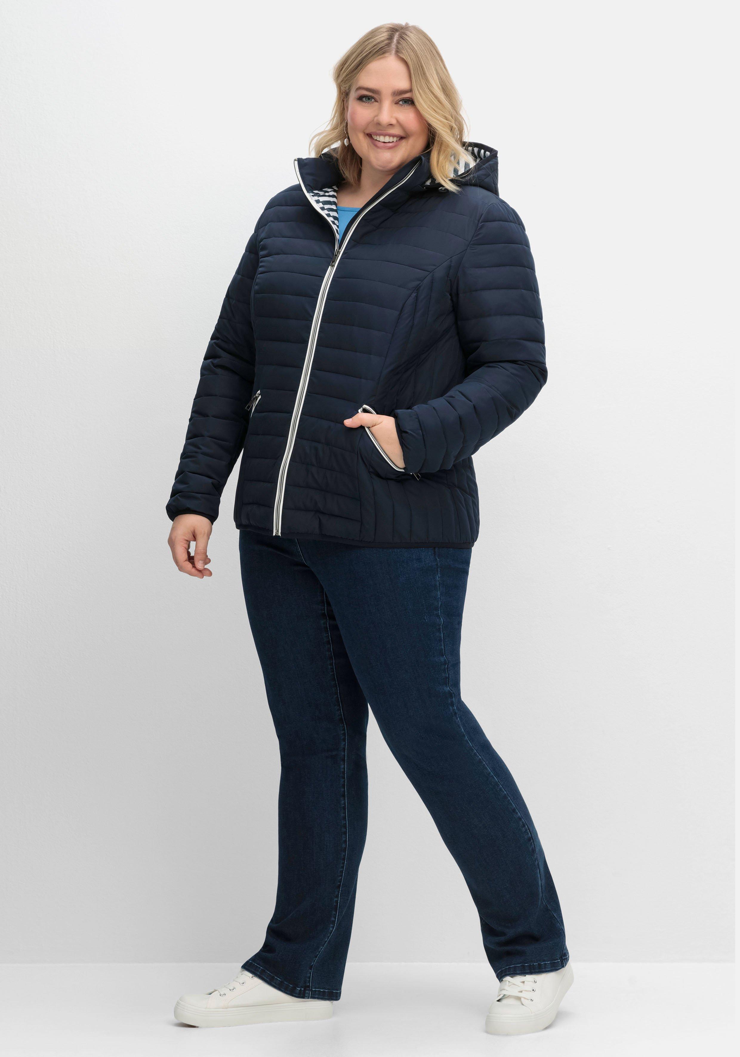 Leichte Steppjacke mit abnehmbarer Kapuze