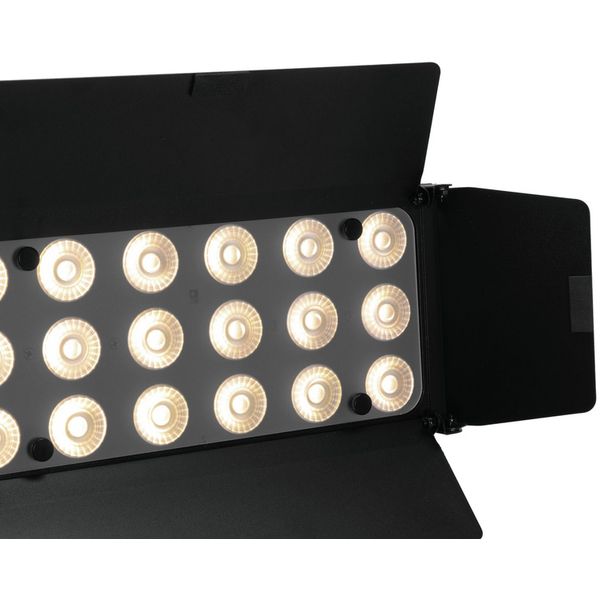 Eurolite LED CLS-18 QCL RGB/WW 18x7W