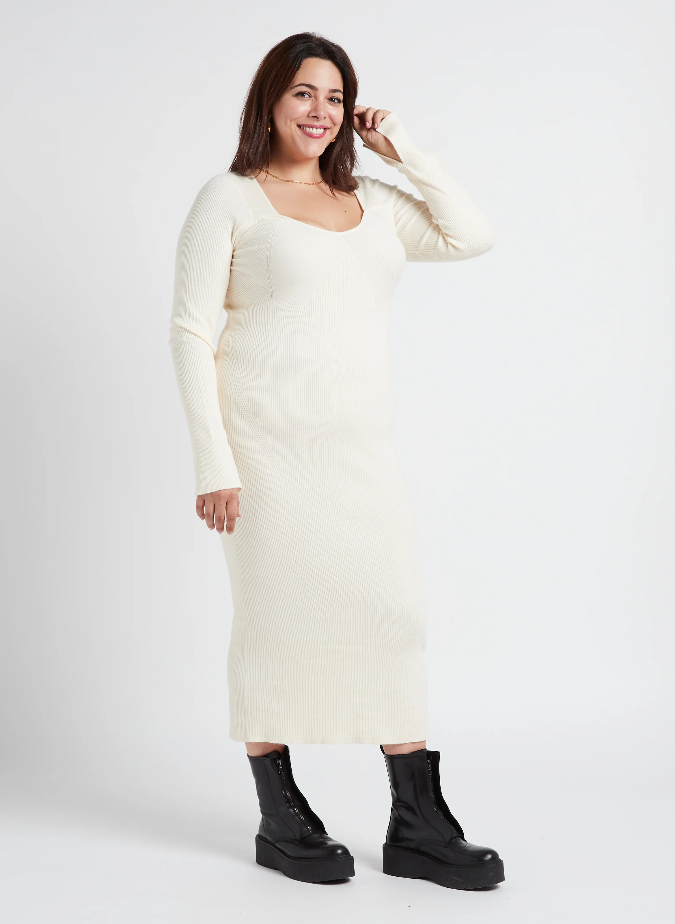 Robe longue col rond en maille côtelée| Blanc