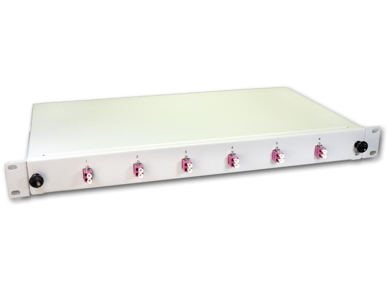 Lightwin Spleissbox 12 Fasern, 6x DLC MM, 50/125µm OM4 Pigt LWL Spleissbox, 12 Fasern, 6x DLC Multimode, 50/125µm OM4 Pigtail