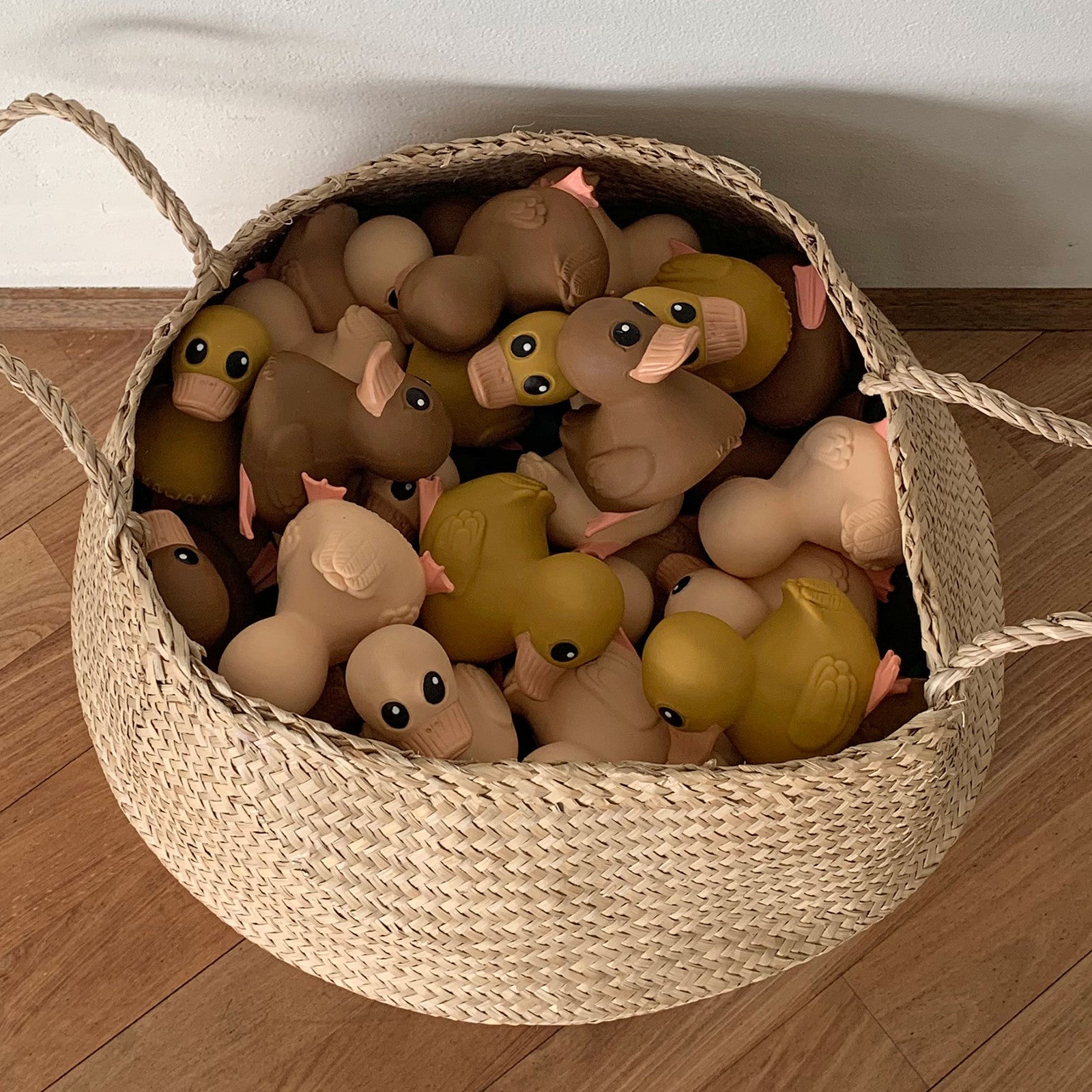 Baby Kawan mini rubber duck golden ochre