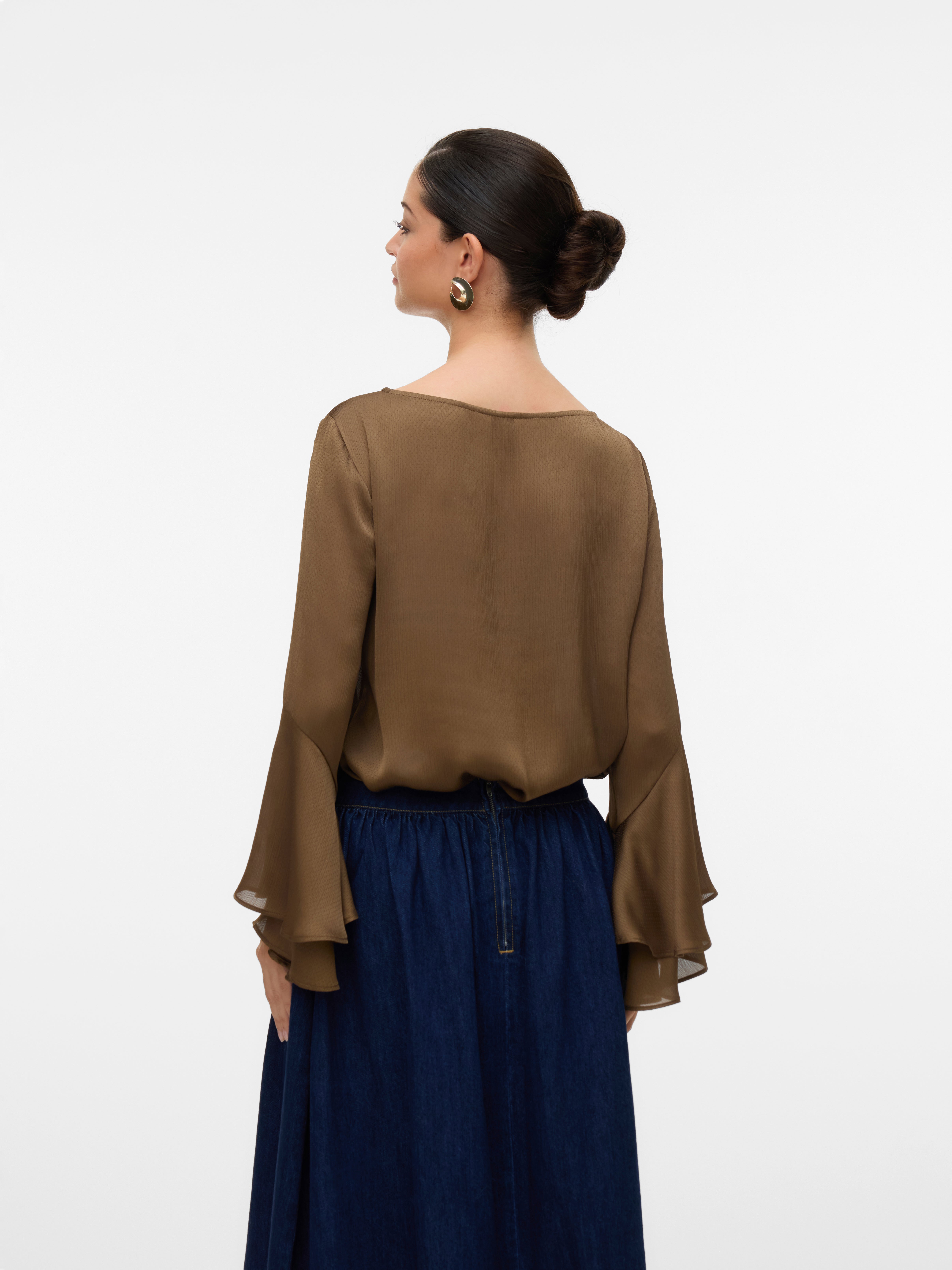 VMLIVA Top