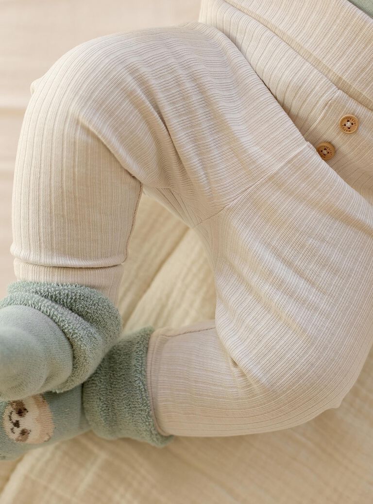 Ensemble sweat écru et legging beige