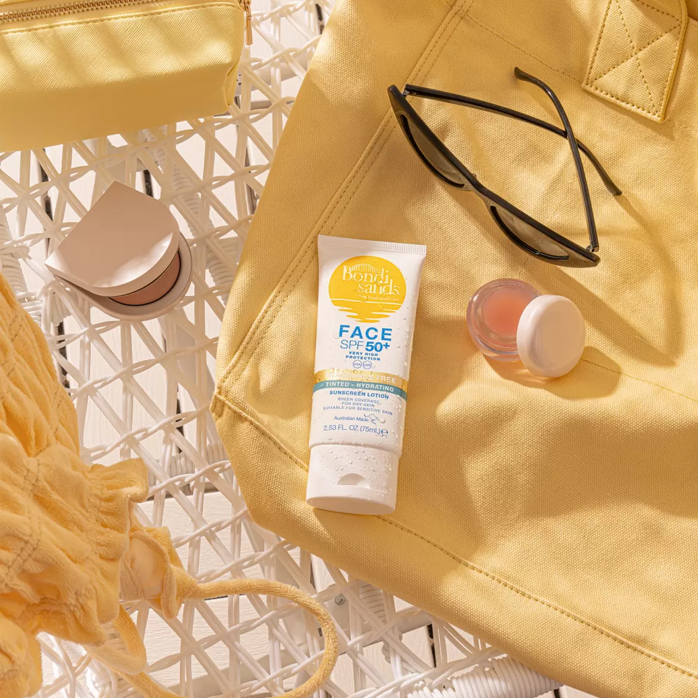 Bondi Sands SPF 50  Fragrance Free Tinted Face Lotion - 75 ml.