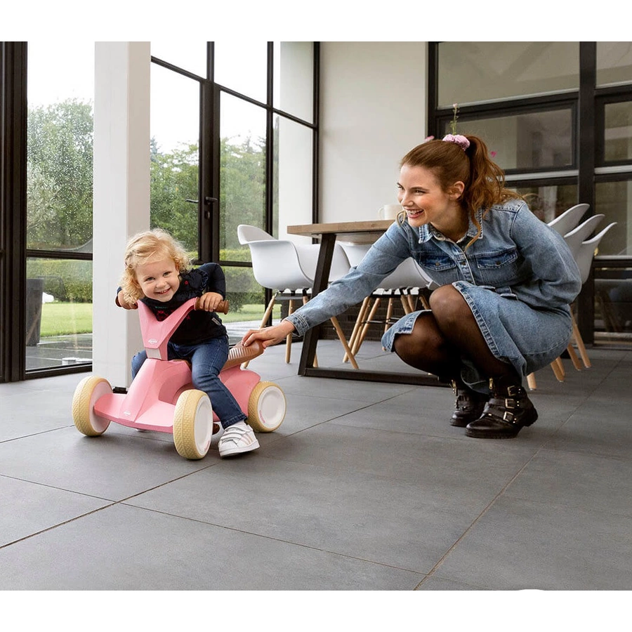 BERG Rutscher GO2 Retro Pink