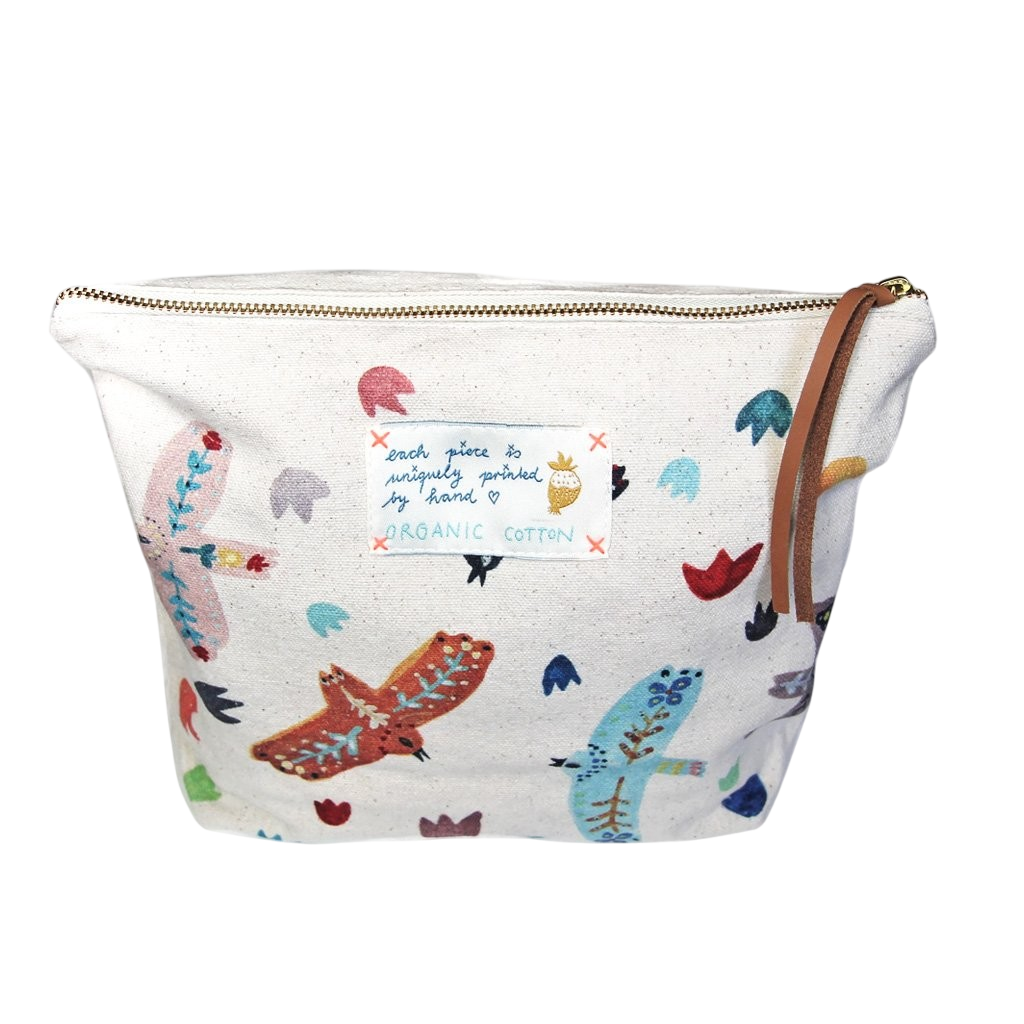 Pouch 