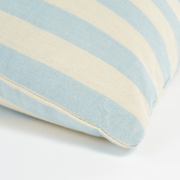 Kussen ijsje licht blauw - l55xb35xh10cm