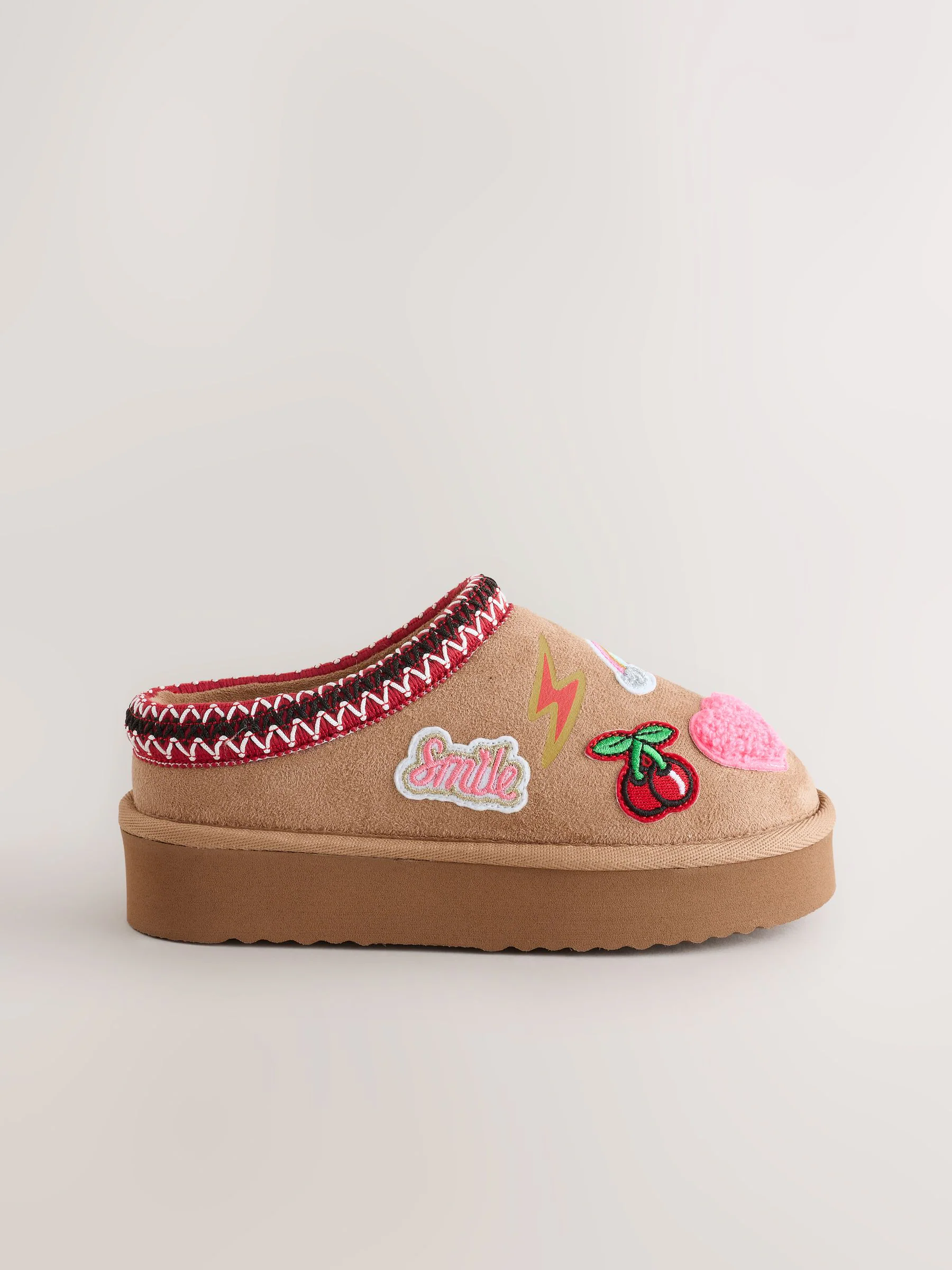 Lichtbruin met badge - Lage schoenen Shoot fleece gevoerde pantoffels