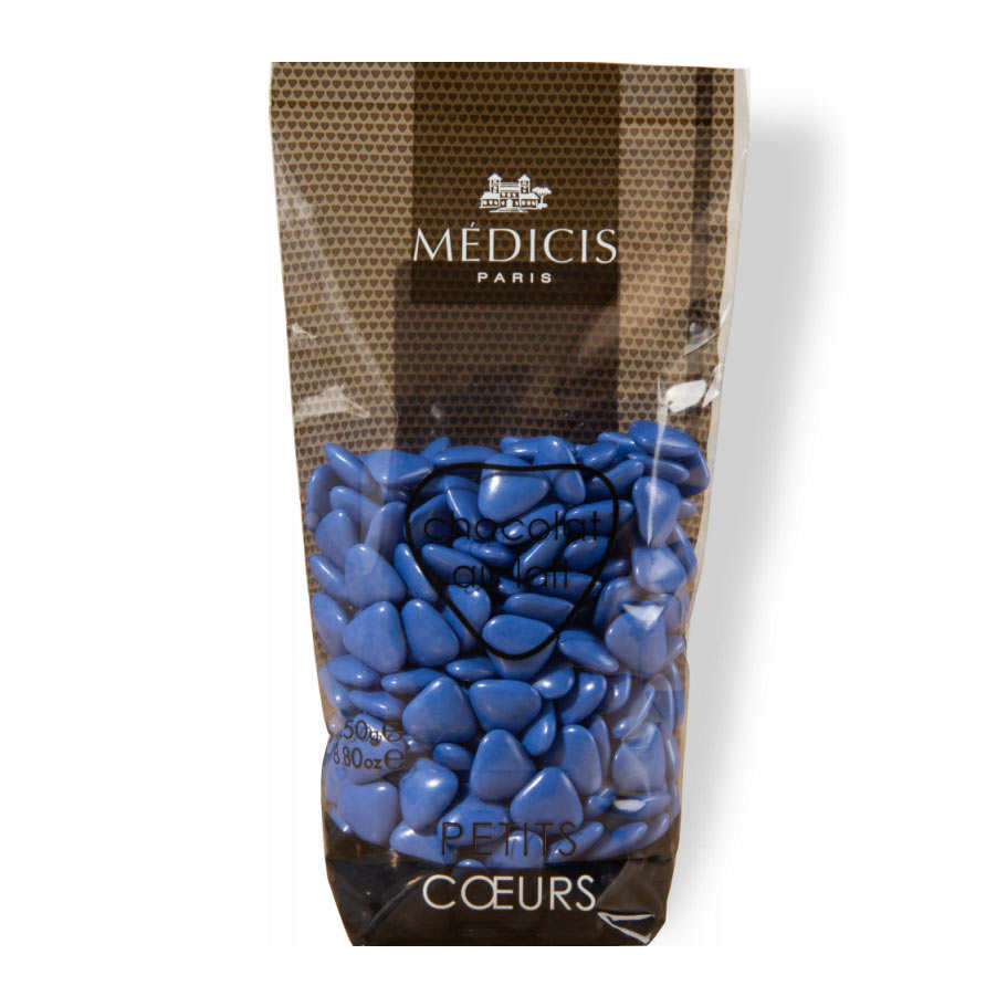 Les dragées petits coeurs bleus au chocolat au lait