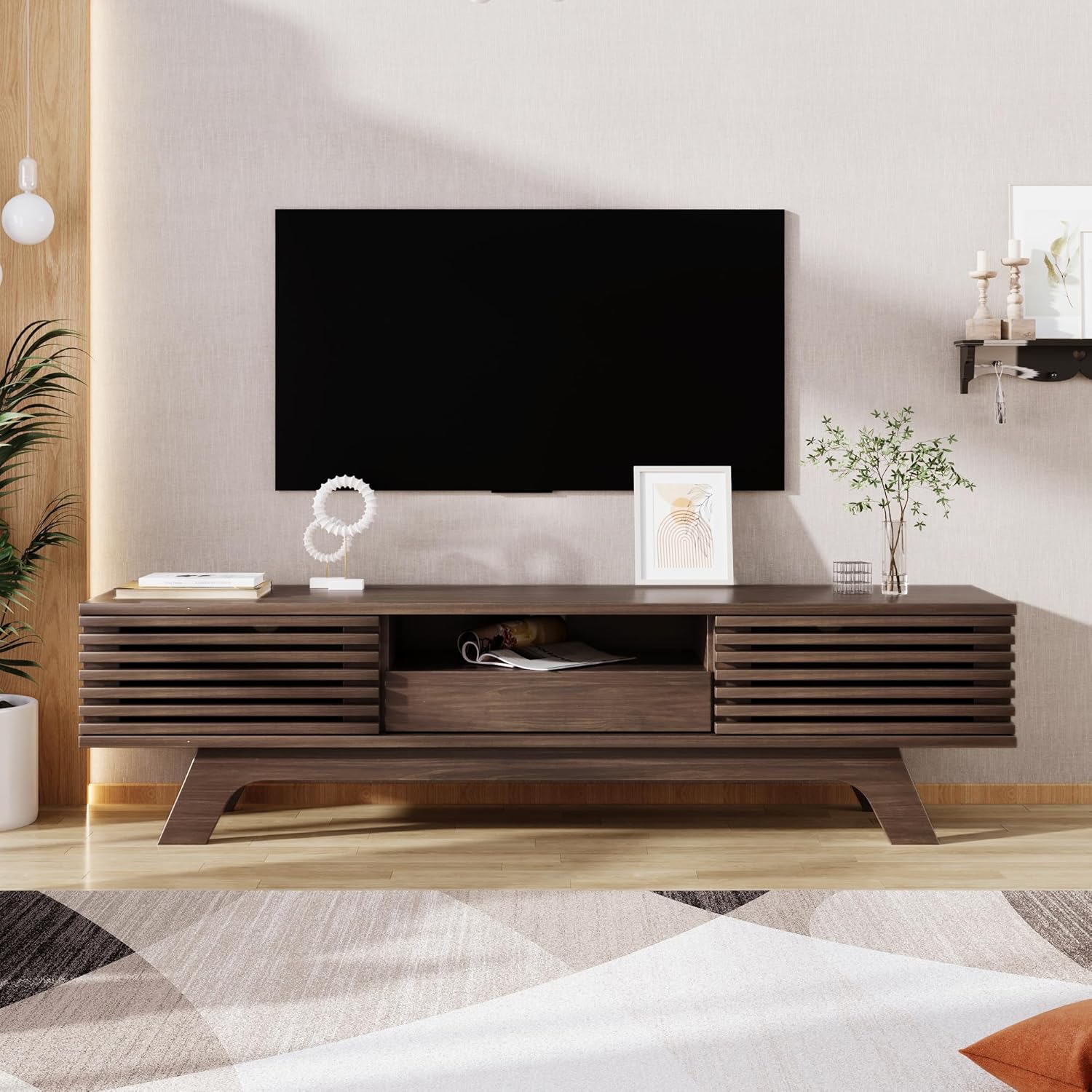 Merax TV Schrank, TV Lowboard mit 1 Schublade, 2 Türen, offenen Fächern und Kabeldurchführung, für Fernseher und Multimedia-Geräte, Holzfarbe, 150x35x44 cm