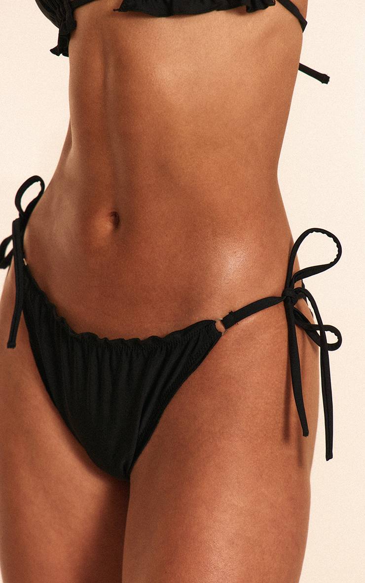 Noir Bas De Bikini À Volants Et Dos Froncé