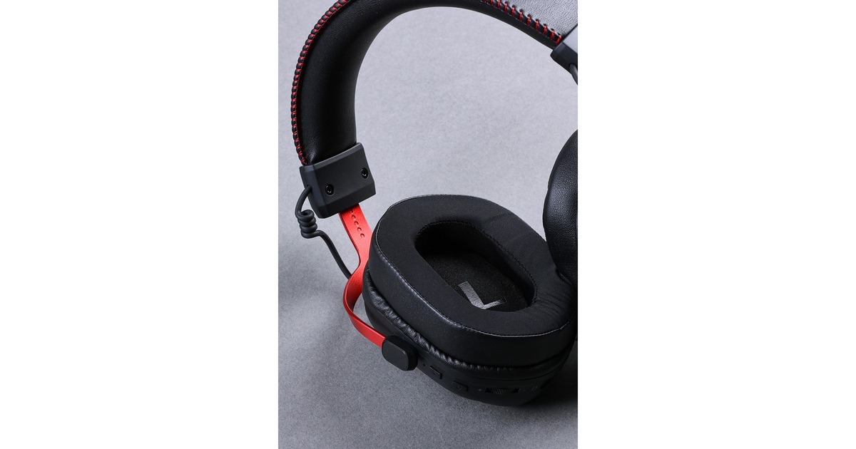 MCHOSES9 Pro Wireless  over-ear gaming headset  (Zwart/rood, PC / laptop / Playstation / Switch / Smartphone, 2.4G / Bluetooth / Wired / Type-C)