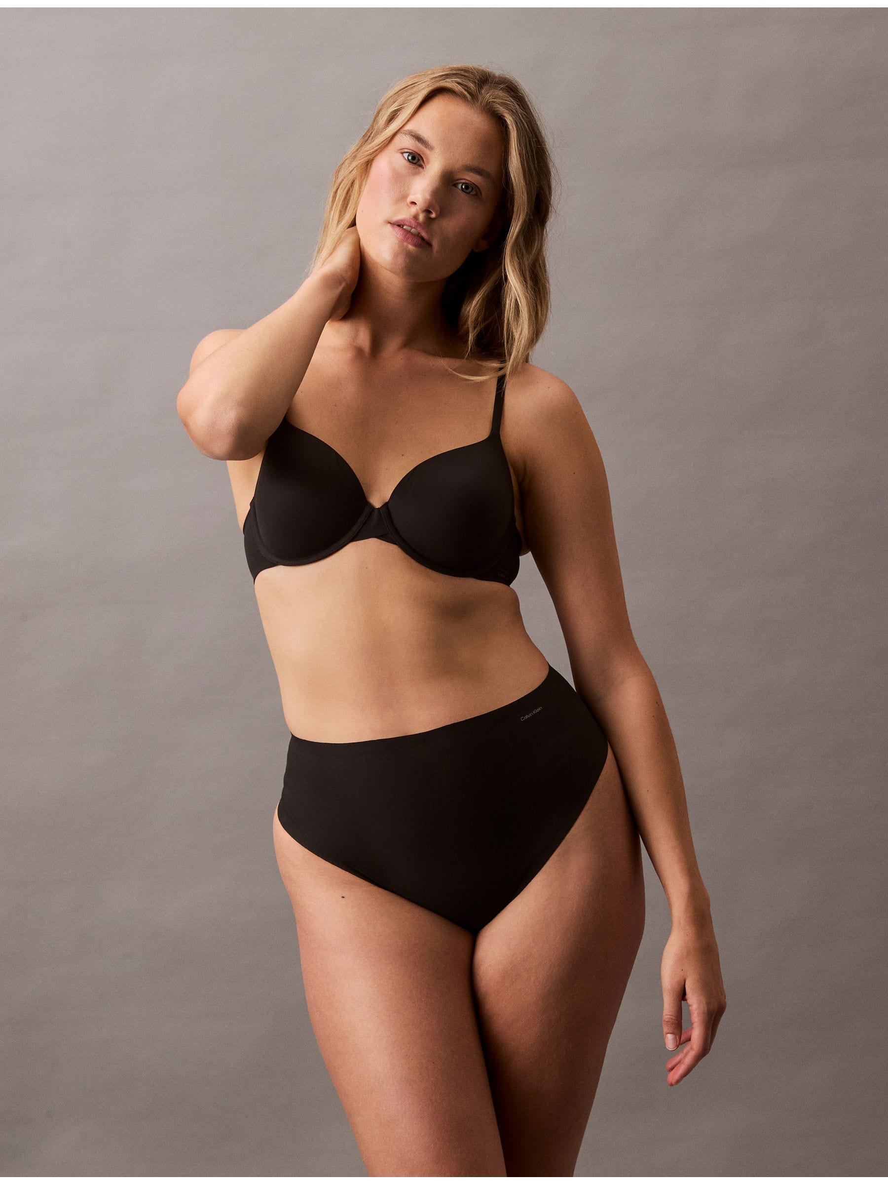 Calvin Klein Sculpted Shapewear Thong - Stay Put Mesh