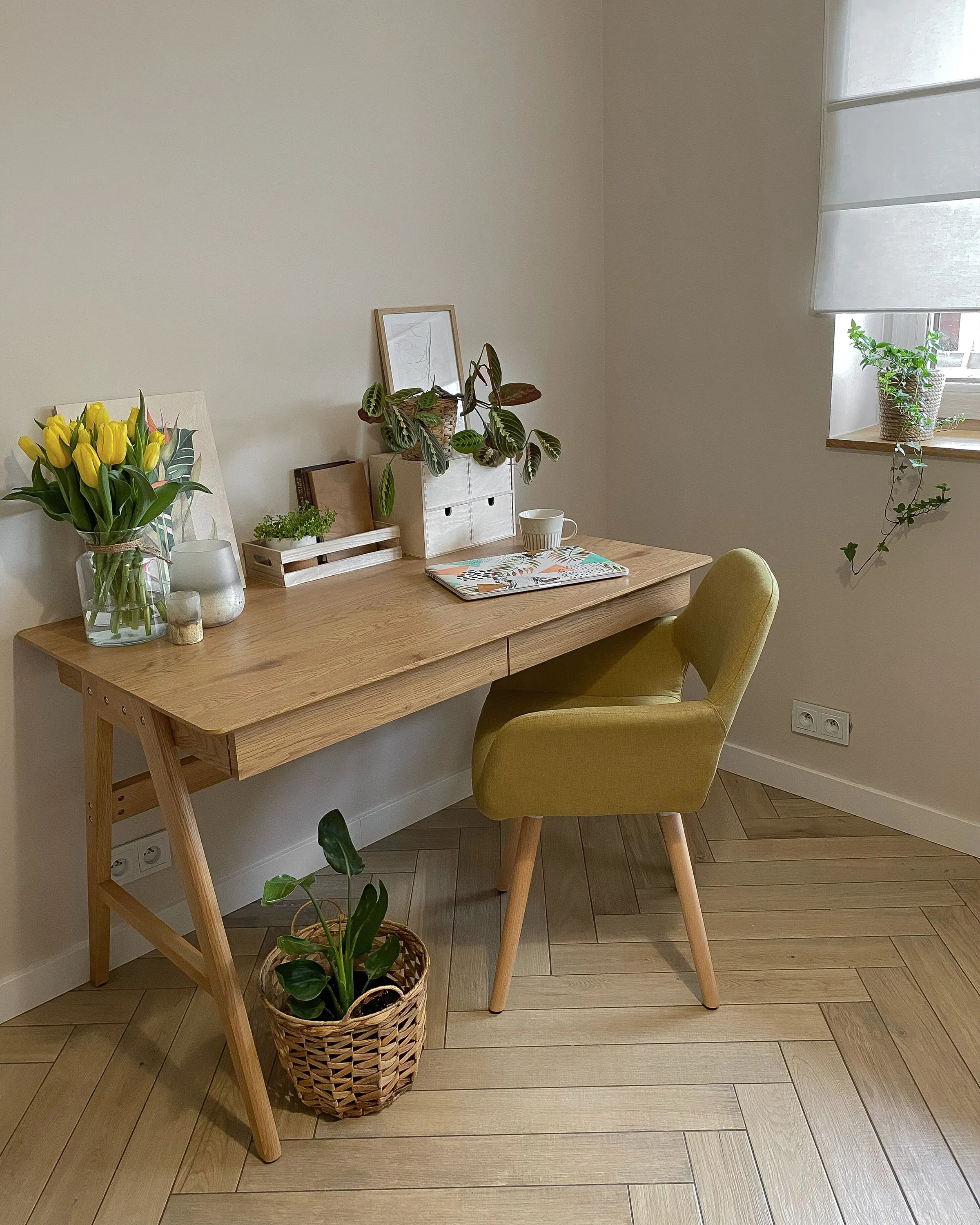 Bureau SHESLAY Lichtbruin 120 cm 70 cm met lades