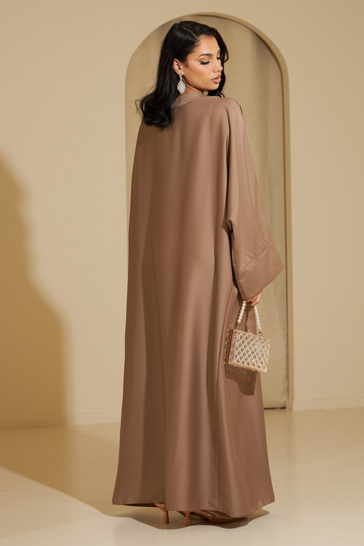 Abaya camel ample satinée