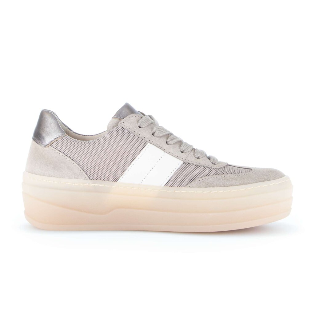 Lage sneaker beige
