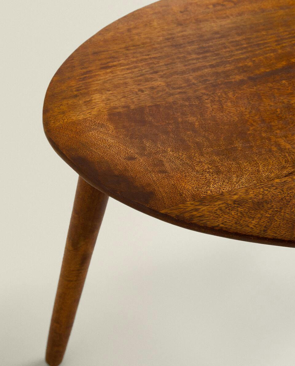MESA DE MADEIRA COM BISEL