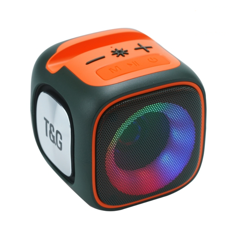 Caixa de som Bluetooth Smartek com iluminação RGB, entrada para cartão TF e rádio FM.