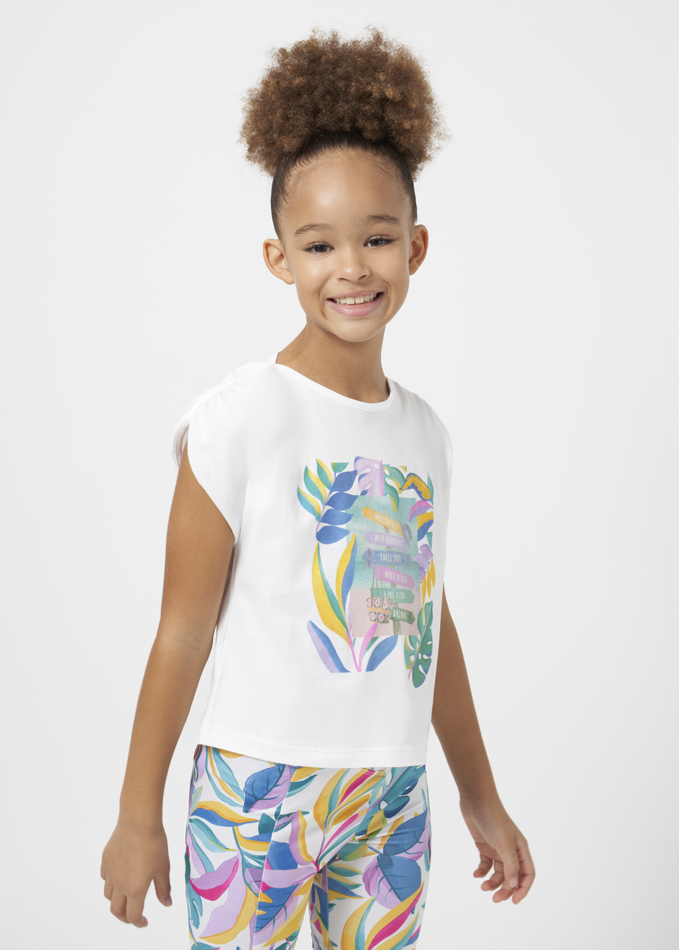 Camiseta estampada Better Cotton para meninas