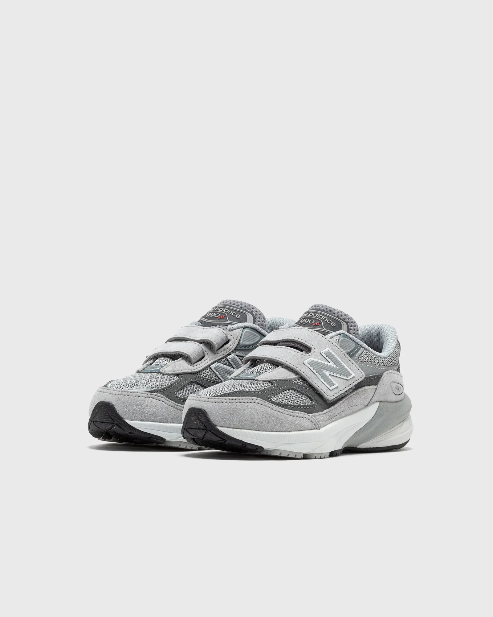 New Balance 990