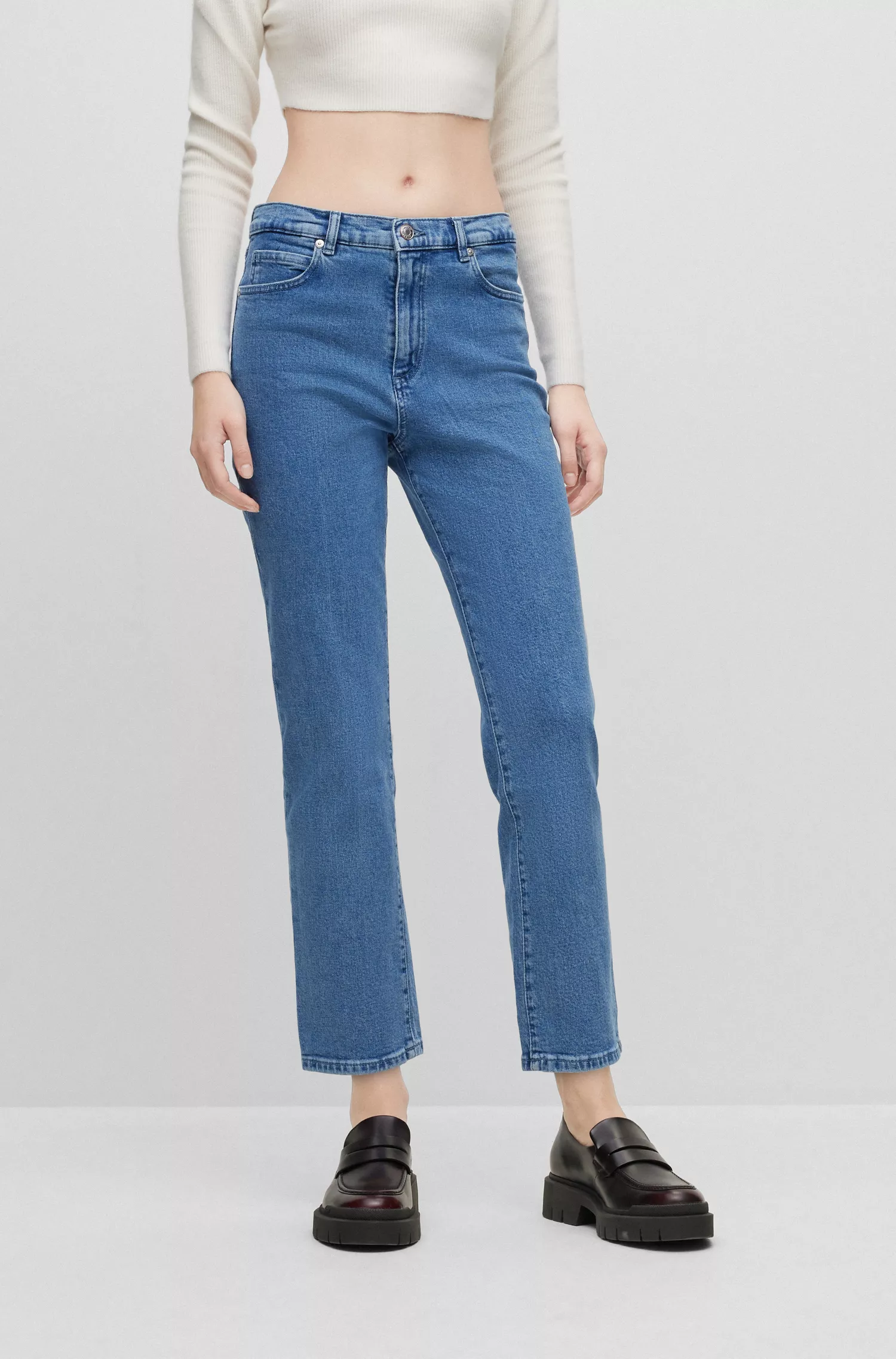 Calça jeans HUGO vermelha, corte regular, cintura alta, em denim elástico.