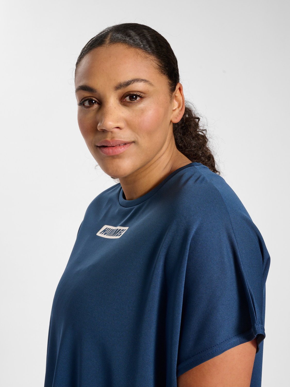 hmlTE CURVY LOOSE T-SHIRT PLUS