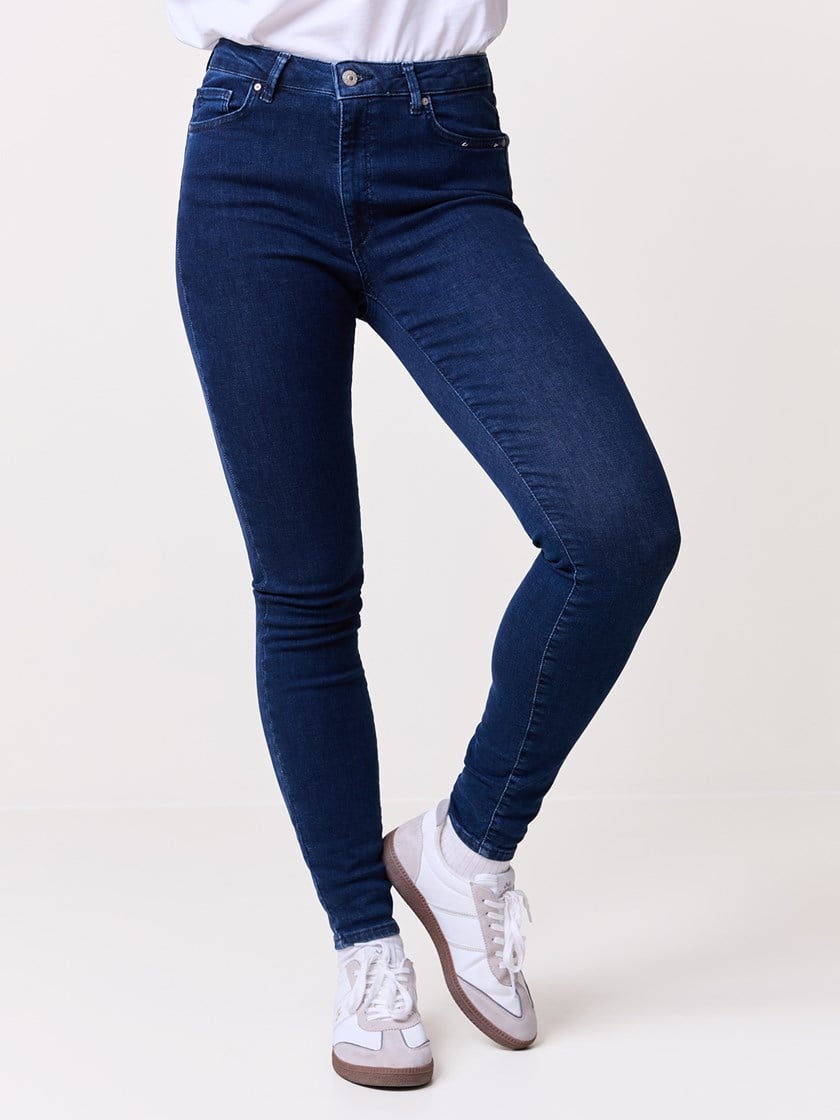 Sophia jeans Garmentwashed   Used