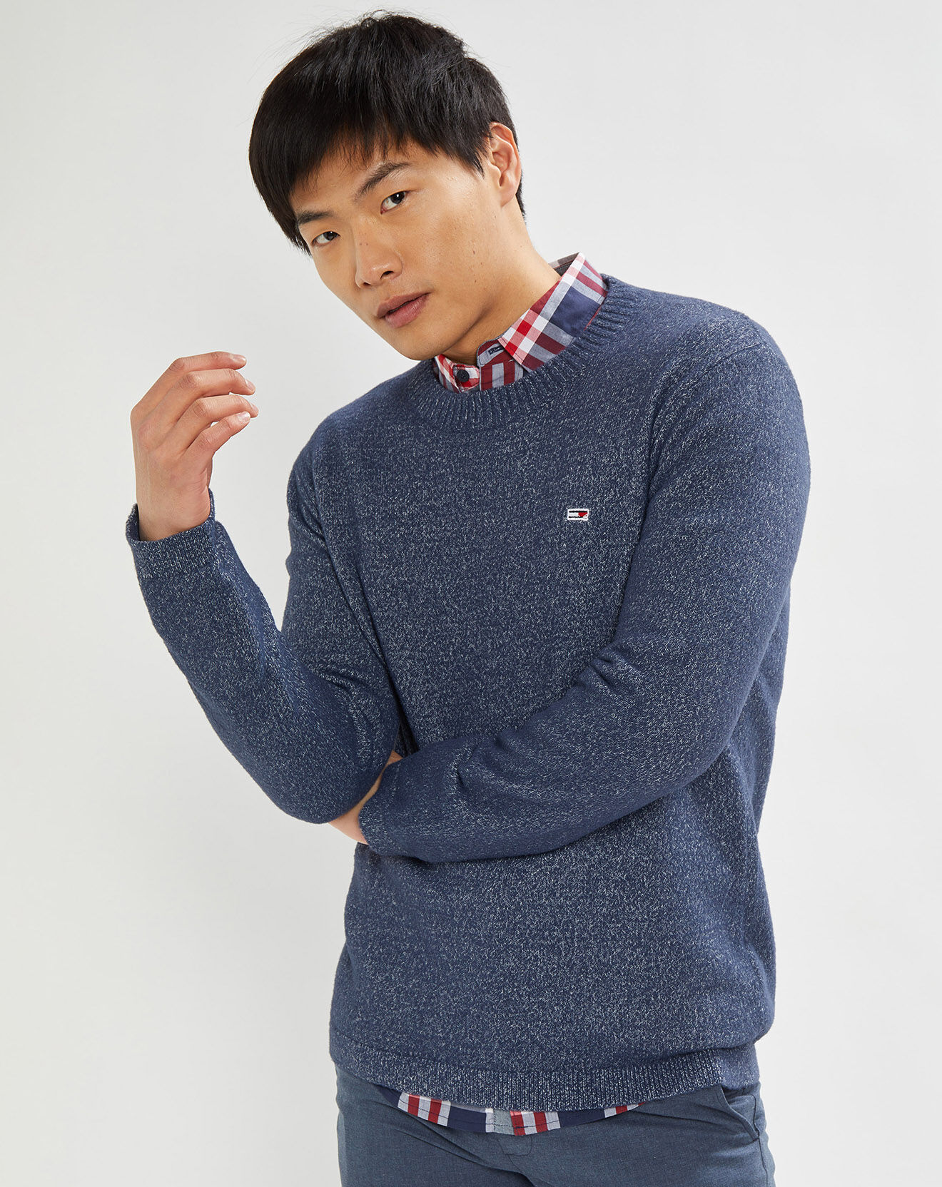 Tommy Jeans Pull Chenille bleu marine