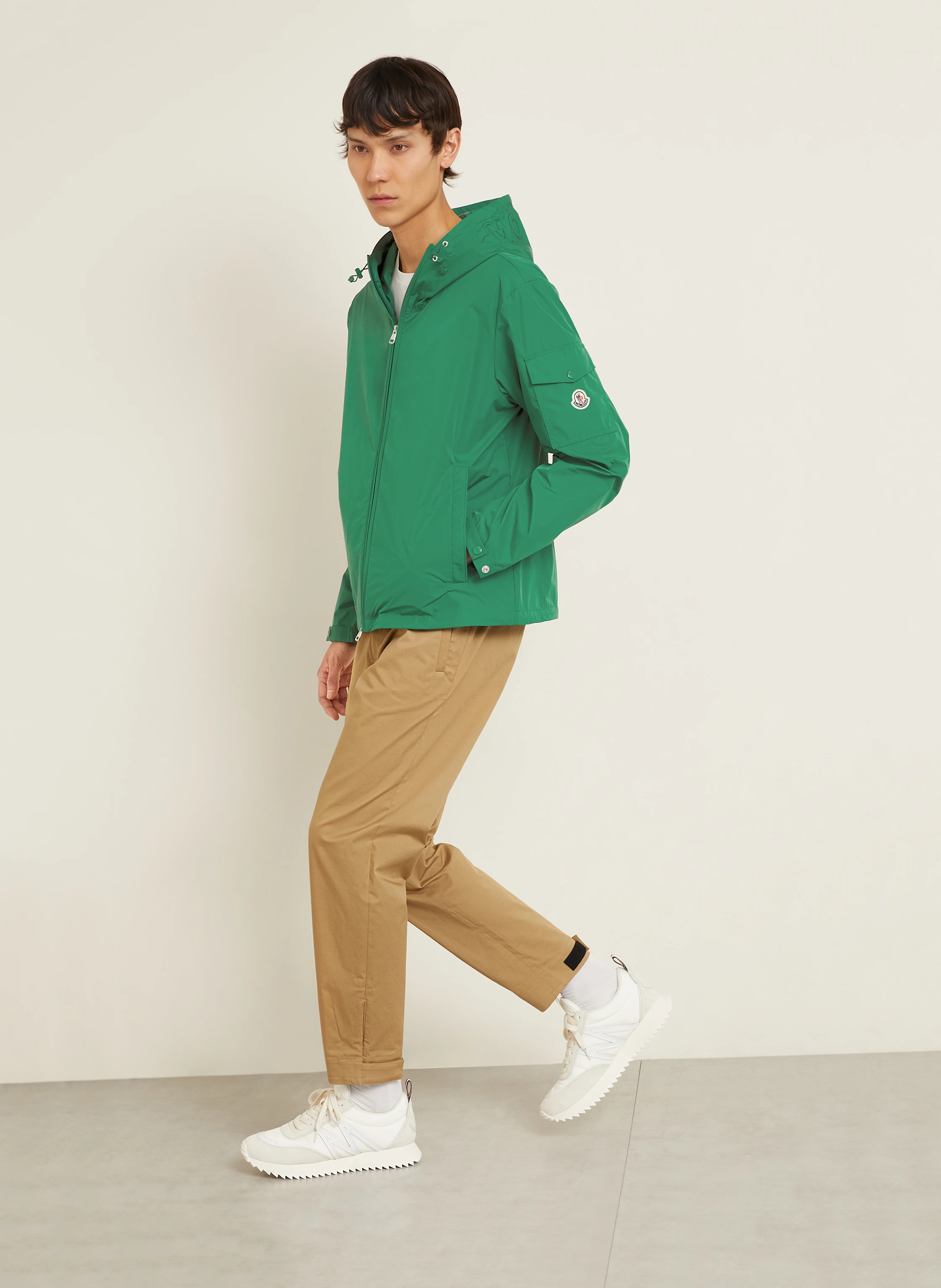 MONCLER Jacke SASSIERE