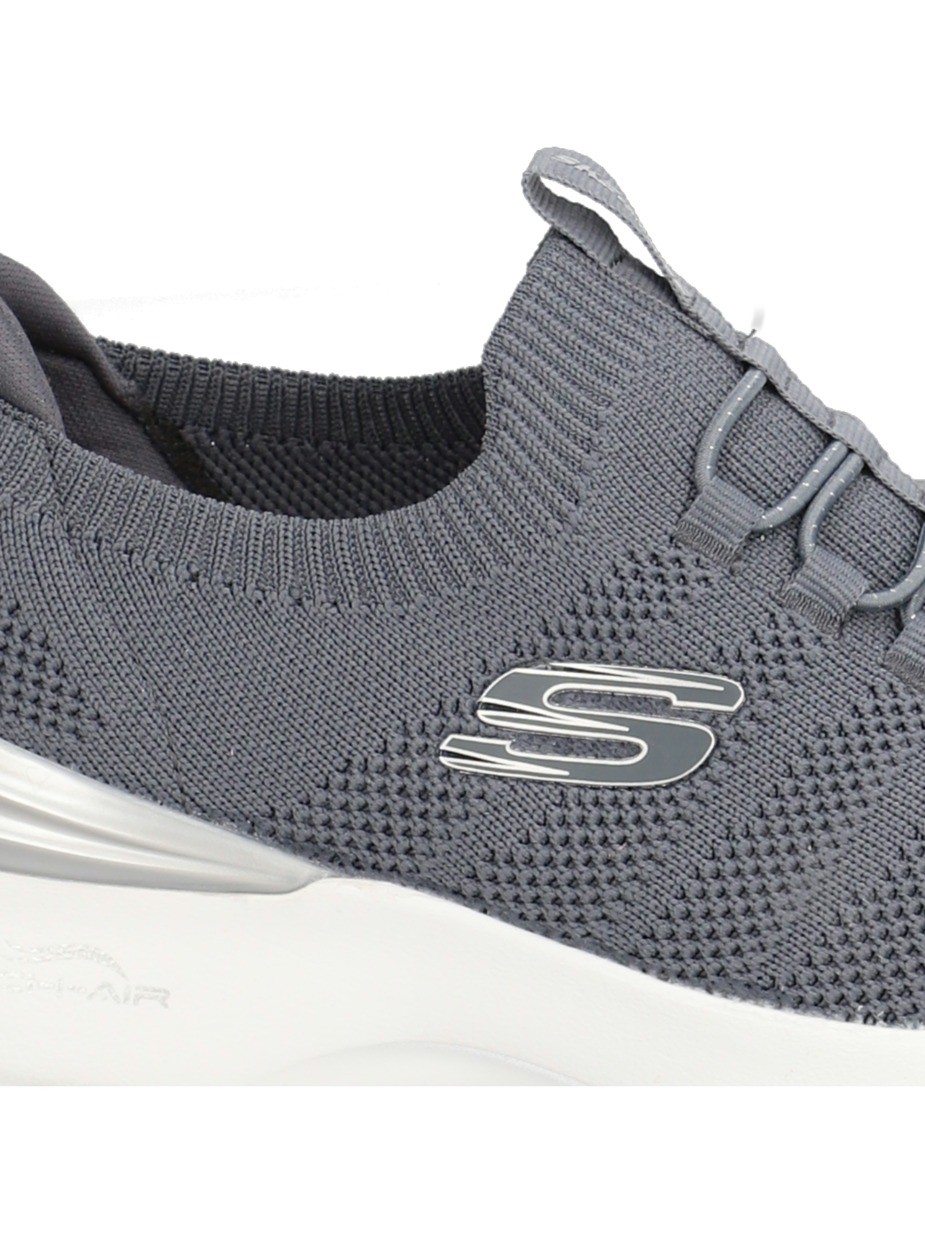 SKECH-AIR DYNAMIGHT