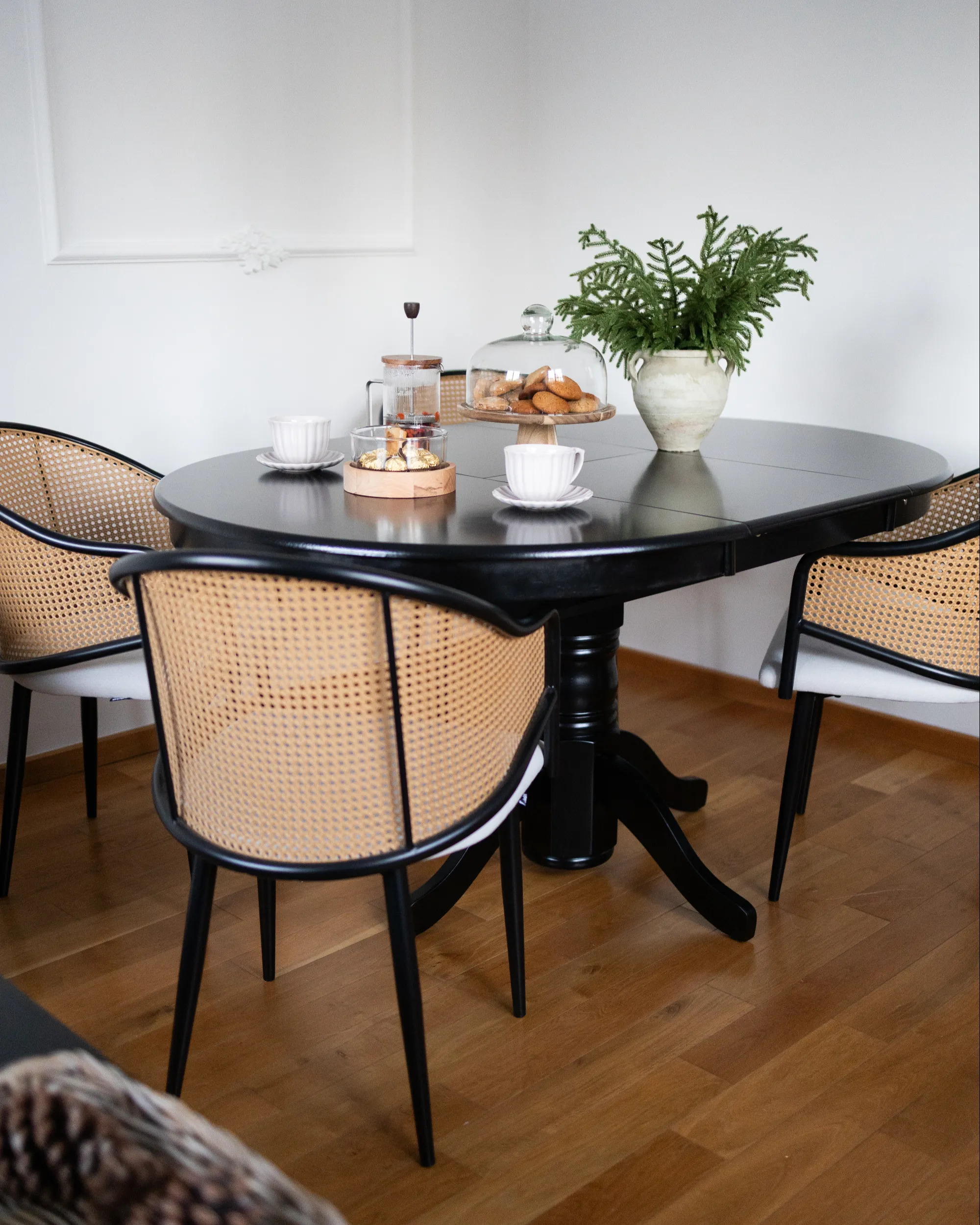 Eettafel uitschuifbaar AKRON Zwart 106 cm 106/150 cm