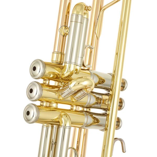 Yamaha YTR-8335G 04 Trumpet