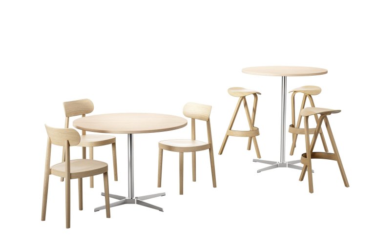 Thonet 1818 tafel Ø100 walnoot